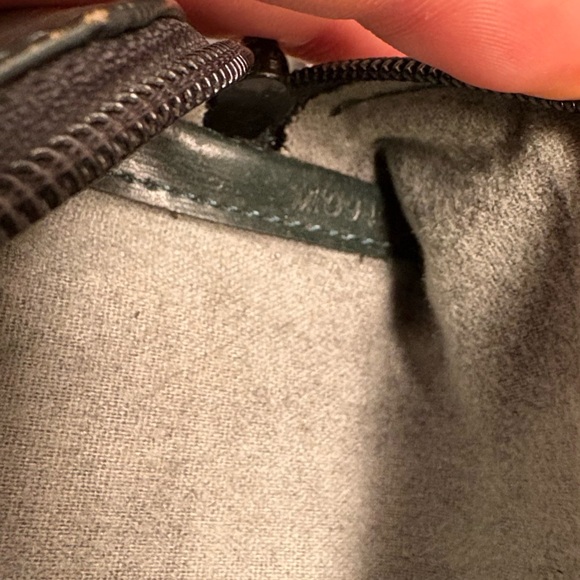 Louis Vuitton Structured Leather Case / Pouch (RARE- Great Condition) - Picture 4 of 11